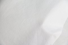 SS白色透气膜复合无纺布 防护服洞巾铺单用PP覆膜
